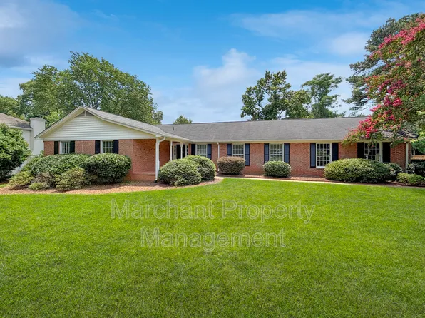 512 Devenger Rd, Greer, SC 29650