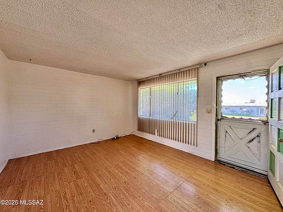 4th image of 451 Santa Cruz Dr