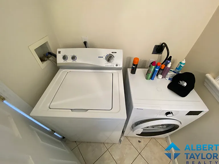 288 Foster St #1 — Photo 16