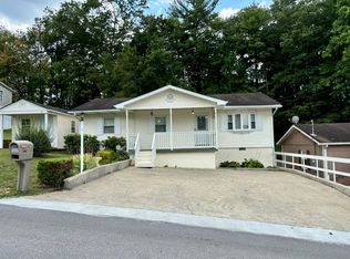 359 Canterbury Dr, Beckley, WV 25801