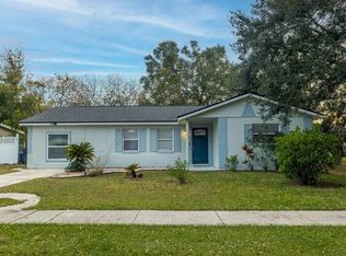 852 Darwin Dr, Altamonte Springs, FL 32701