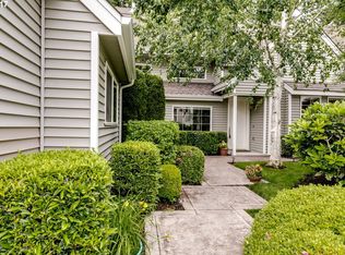 483 Covey Ln, Eugene, OR 97401