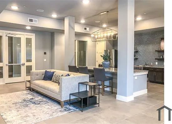2 bed, 900 sqft, $1,499 — Photo 1