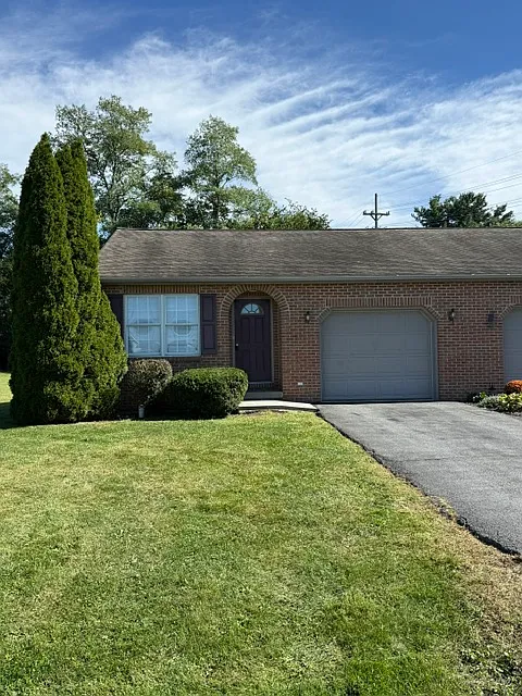 11618 Kimberly Dr