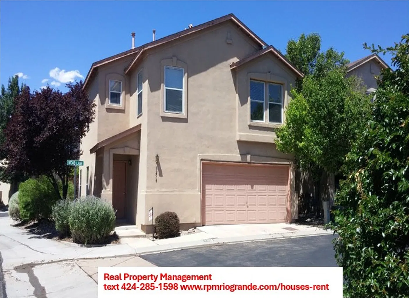 Great 3BR/2.5 Bath 1350 sqft Home in NE heights. Showing SAT 10/17 at 1PM — Photo 1