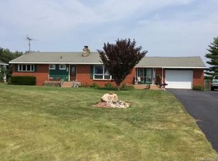 1510 Cleaver Rd, Caro, MI 48723