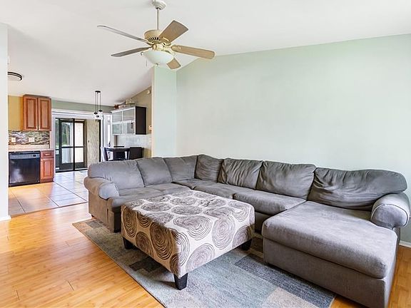 3rd image of 631 Timber Bay Cir E