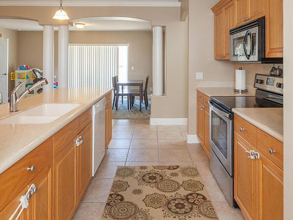 4th image of 2960 Brandywine Cir