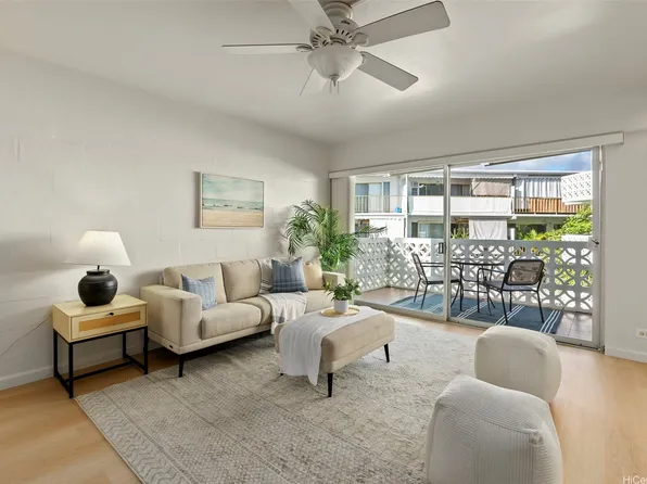 3061 Pualei Cir APT 203, Honolulu, HI 96815