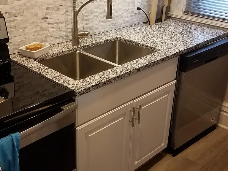 2720 Emerson Ave S #1 — Photo 3
