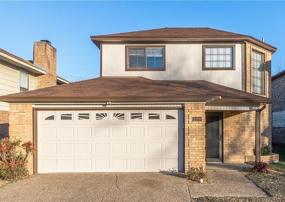 1st image of 1108 Carrington Ct
