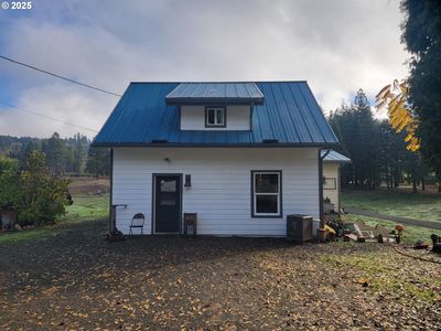 947 Elgarose Rd, Roseburg, OR, 97471