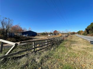 1450 Madison St #8190, Huntsville, AR 72740