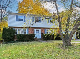 3951 Springrock Dr, Cincinnati, OH 45251