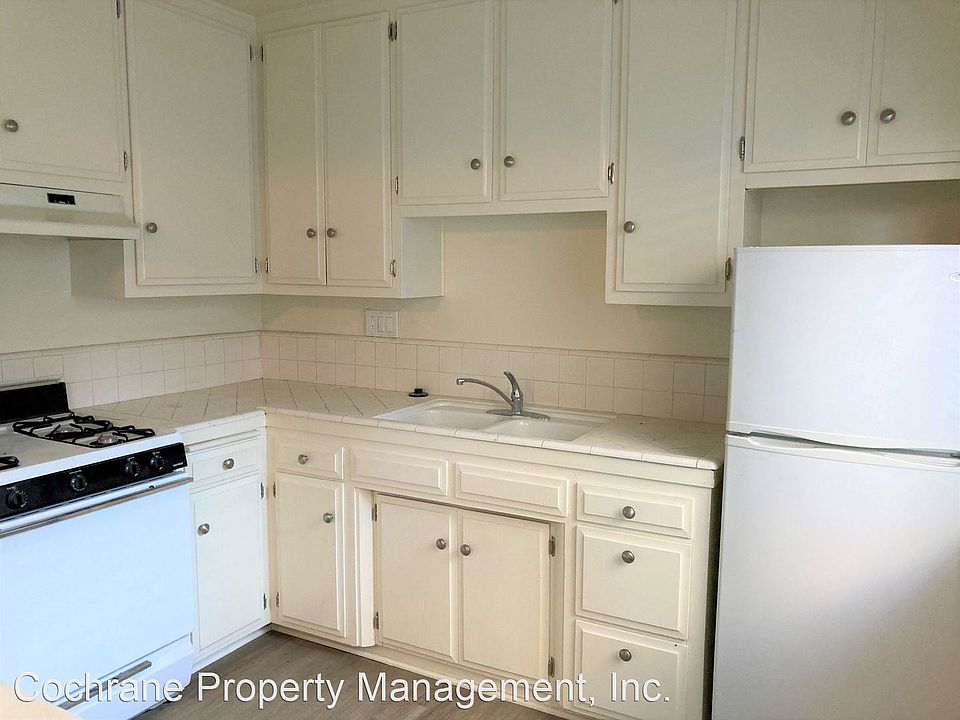 1st image of 3526 Preble Ave
