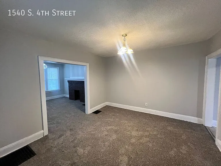 1540 S 4th St — Photo 4