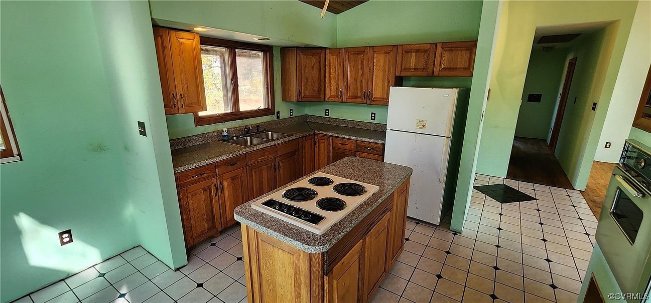 350 Longstreet Dr, Reedville, VA 22539 Zillow