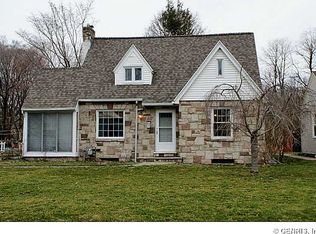 66 Scholfield Rd, Rochester, NY 14617