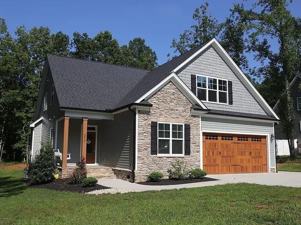 3613 River Watch Ln, Franklinton, NC 27525