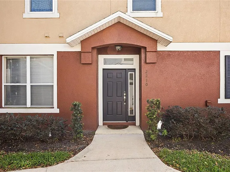 2210 San Jacinto Cir — Photo 4