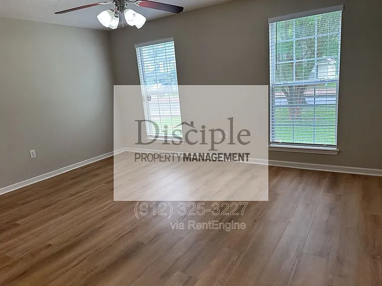 355 Shady Oak Cir — Photo 12