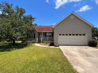 158 Pebble Hill Dr N, Tifton, GA 31793