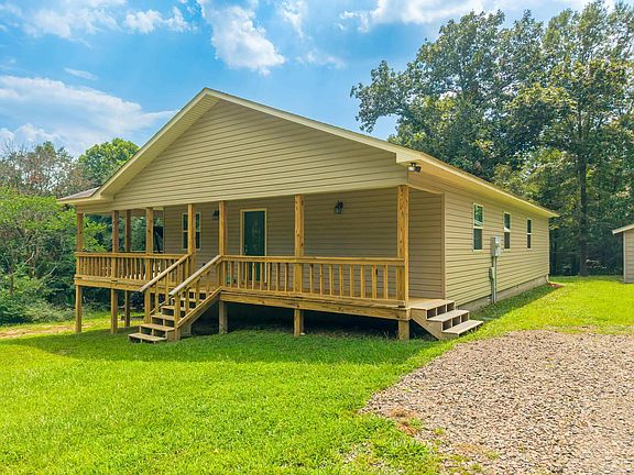 3rd image of 471 Patterson Cir