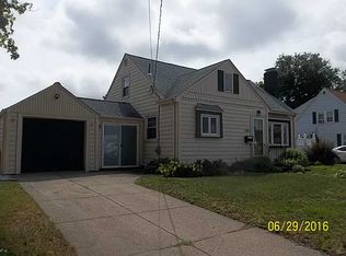 144 2nd St, Pawtucket, RI 02861