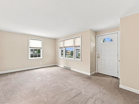 2nd image of 206 Marjorie Dr