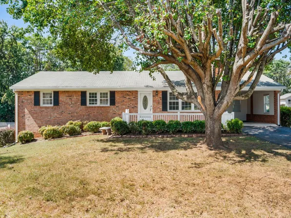 208 Windsor Ln, Lynchburg, VA 24502