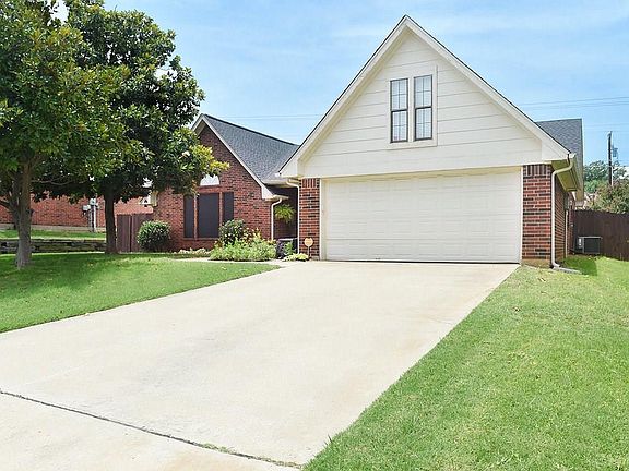 3rd image of 2509 Mountainview Dr