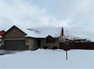 26132 Bluebird Ln, Saint Cloud, MN 56301