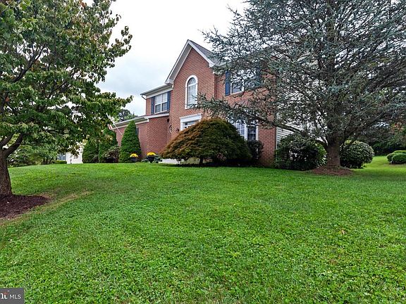 3rd image of 10279 Quail Creek Pl
