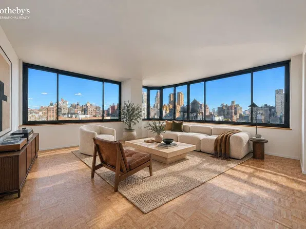 2000 Broadway APT 11C, New York, NY 10023