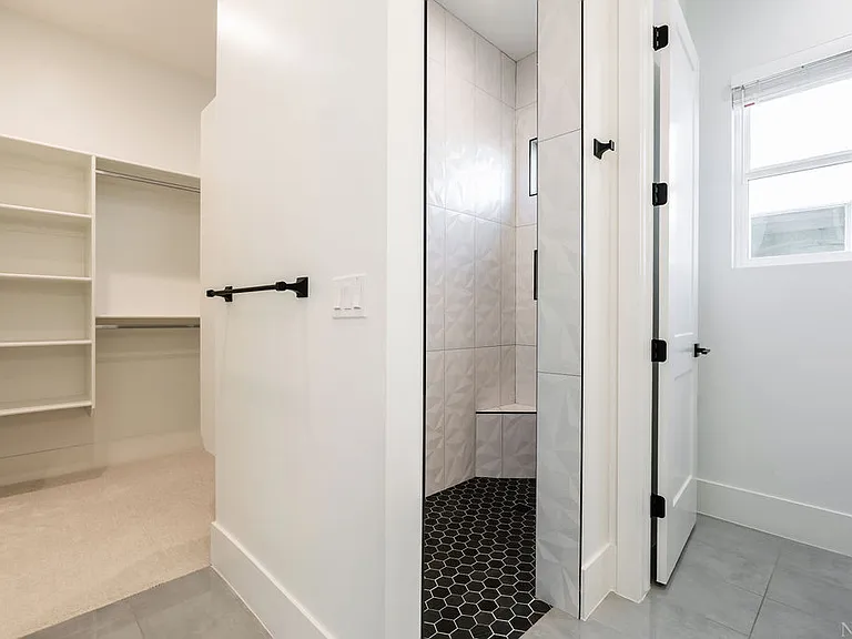 169 E Terrace Ln — Photo 22