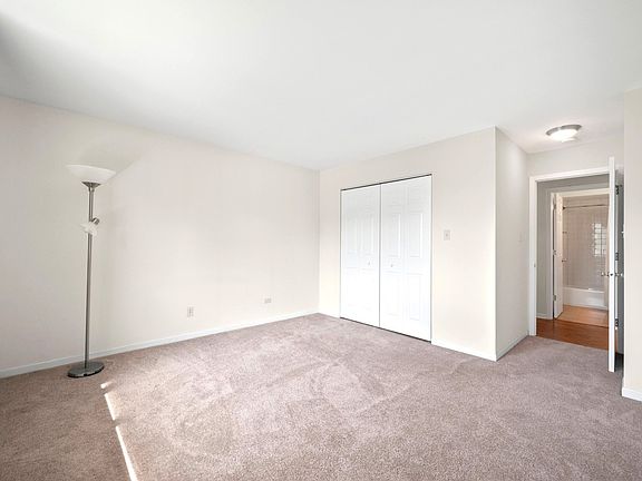 5th image of 1188 Royal Glen Dr APT 318-W
