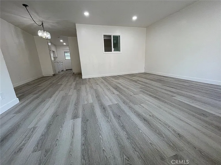 1131 S Alta Vista Ave #F — Photo 3
