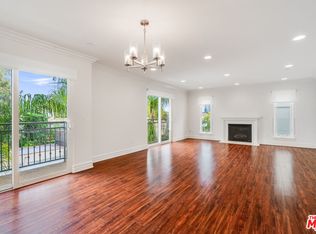 8610 Chalmers Dr APT 302, Los Angeles, CA 90035