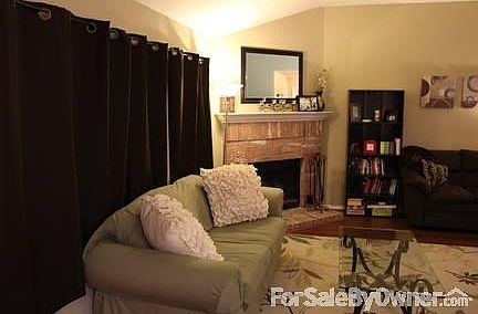 Living/Fireplace