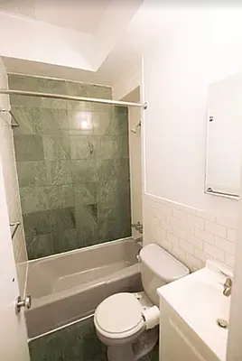 Rented by Jonis Realty | media 16