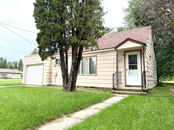 525 2nd St N, Middle River, MN 56737