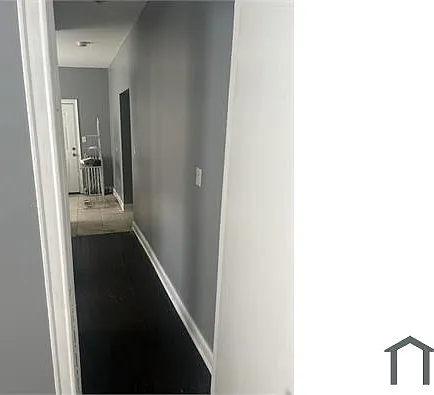 5510 S Wood St #1 — Photo 3