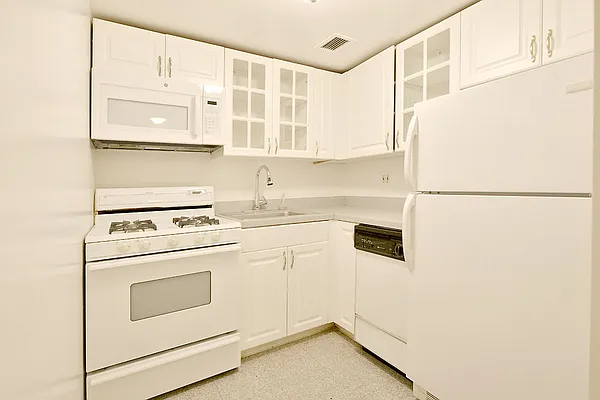 Rented by Time Equities, Inc. | media 22