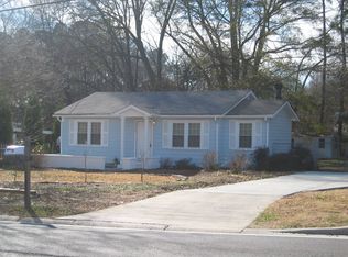 5926 Dodgen Rd SW, Mableton, GA 30126