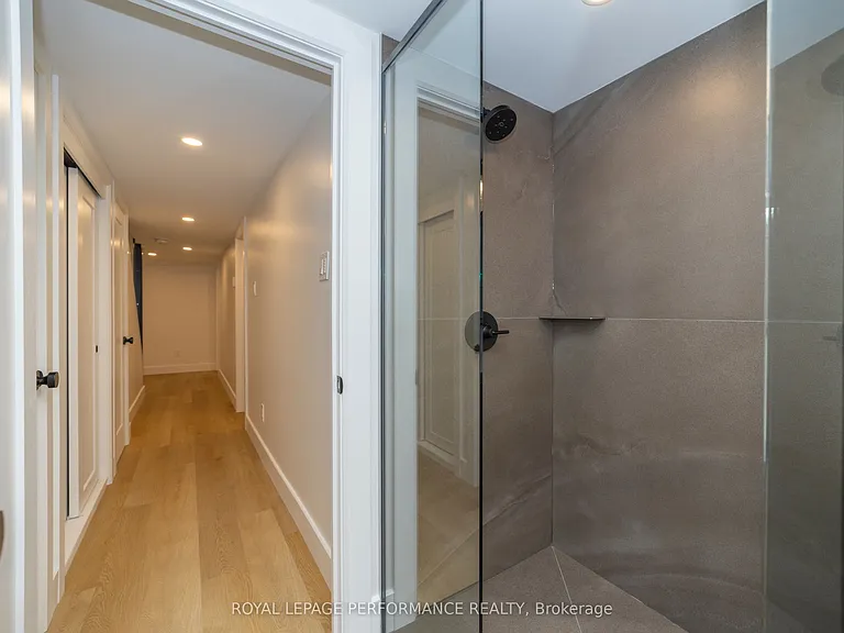 19 Monk St #1 — Photo 28