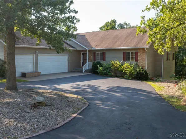 92 Eagles Aire Ct, Camdenton, MO 65020