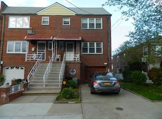 2448 Fish Ave, Bronx, NY 10469