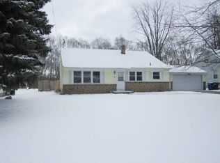 7694 Thomas Ave, Jenison, MI 49428
