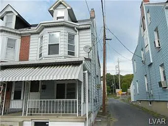 215 S Carlisle St photo 1
