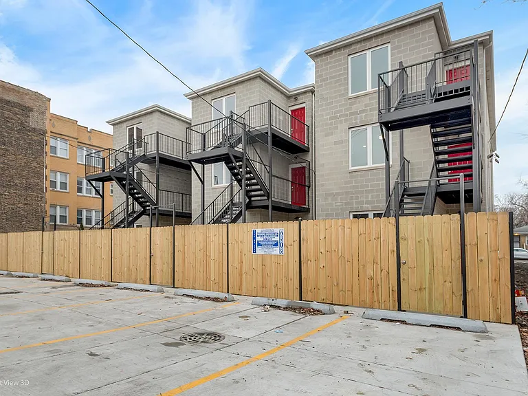 1239 S Fairfield Ave #2 — Photo 25